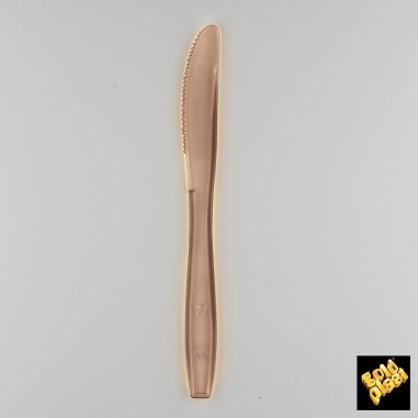 Kvalitné plastové nožíky, opakované použitie, hnedé
