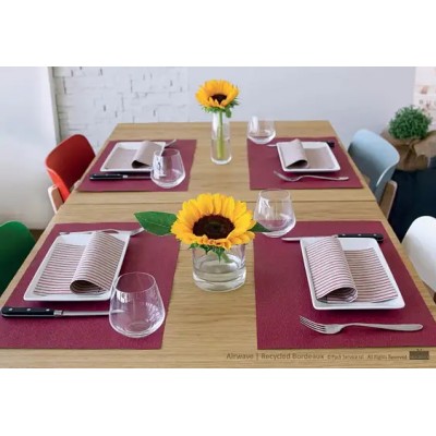 Prestieranie na stôl Onda 30x48cm, bordové, 100% recyklovateľné, 350 ks