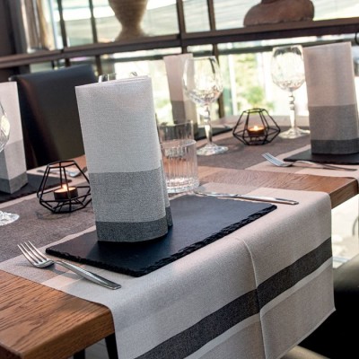 Šedo-čierne servítky z netkanej textílie Stoff creta 44x44cm, Pack Service