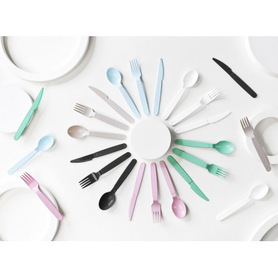 Plastový nožík, 18,5 cm, nerozbitný, biely